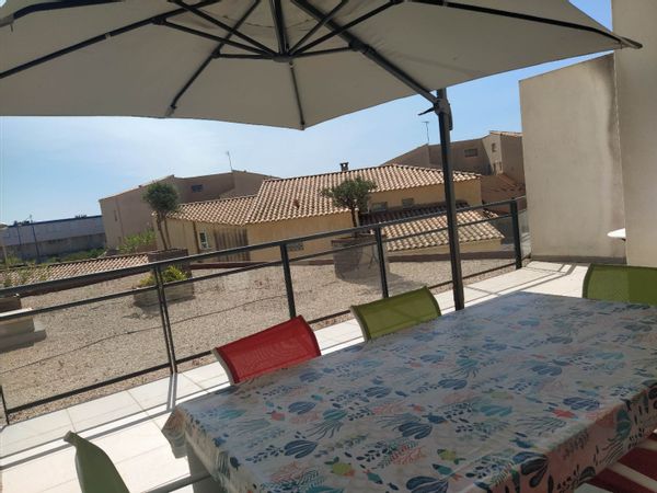 Grand appartement à deux pas de la plage