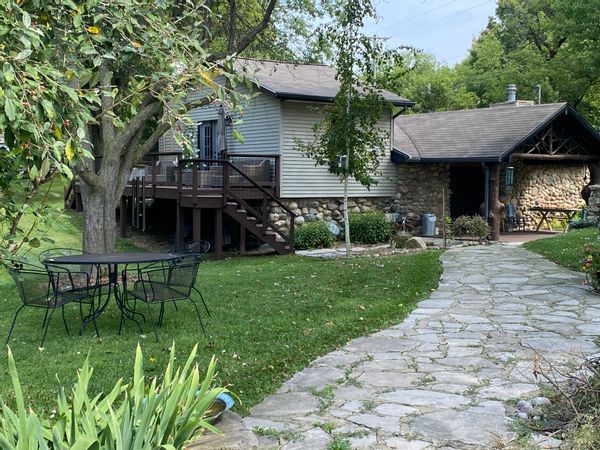 Creekside Cabin