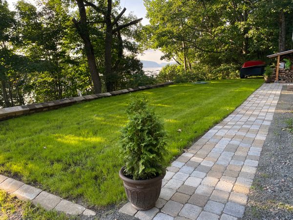 Tranquille bord de l’eau