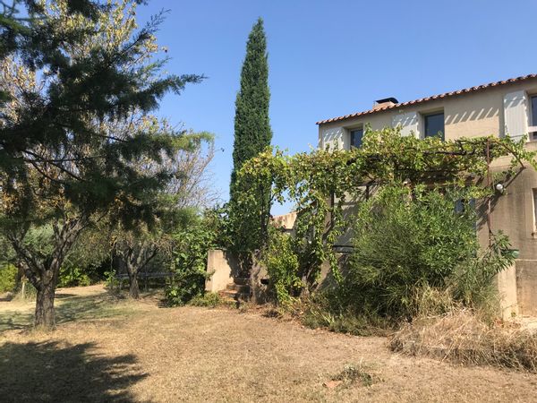 La maison de Romane , Louise, Nil et Jean-Francois