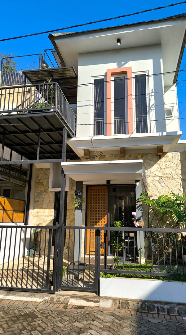 Rizki's villa