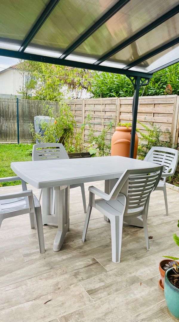 Maison calme proche centre ville.