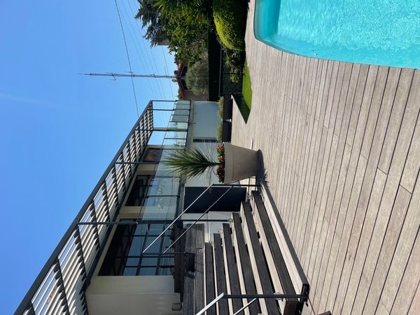 Sandrine's house