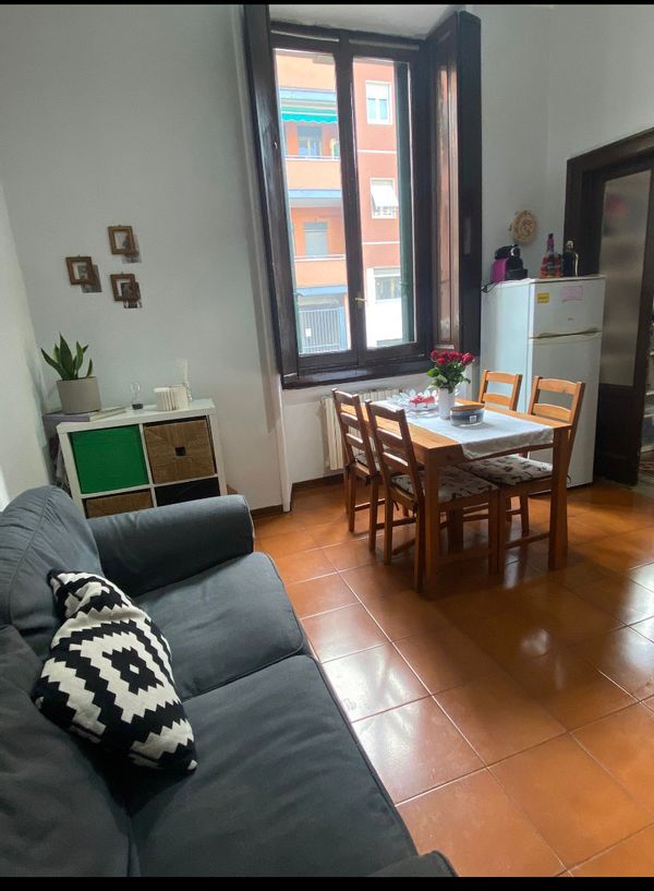 Andreina’s cozy two-room flat