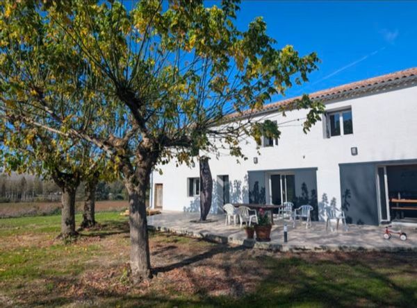 la chambre privée dans la maison de Julien et Erika