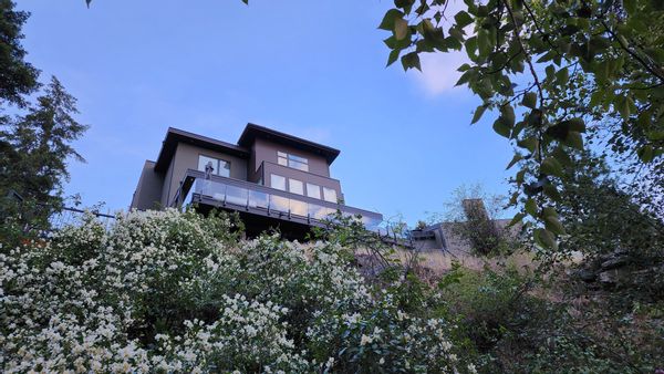 Jeb's house