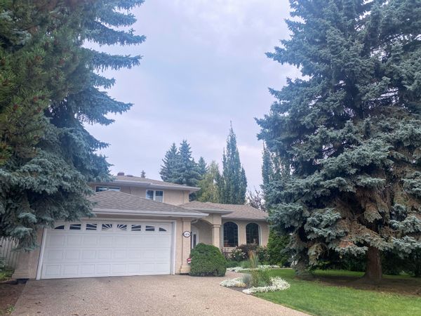 Beautiful home located close to River Valley in Edmonton