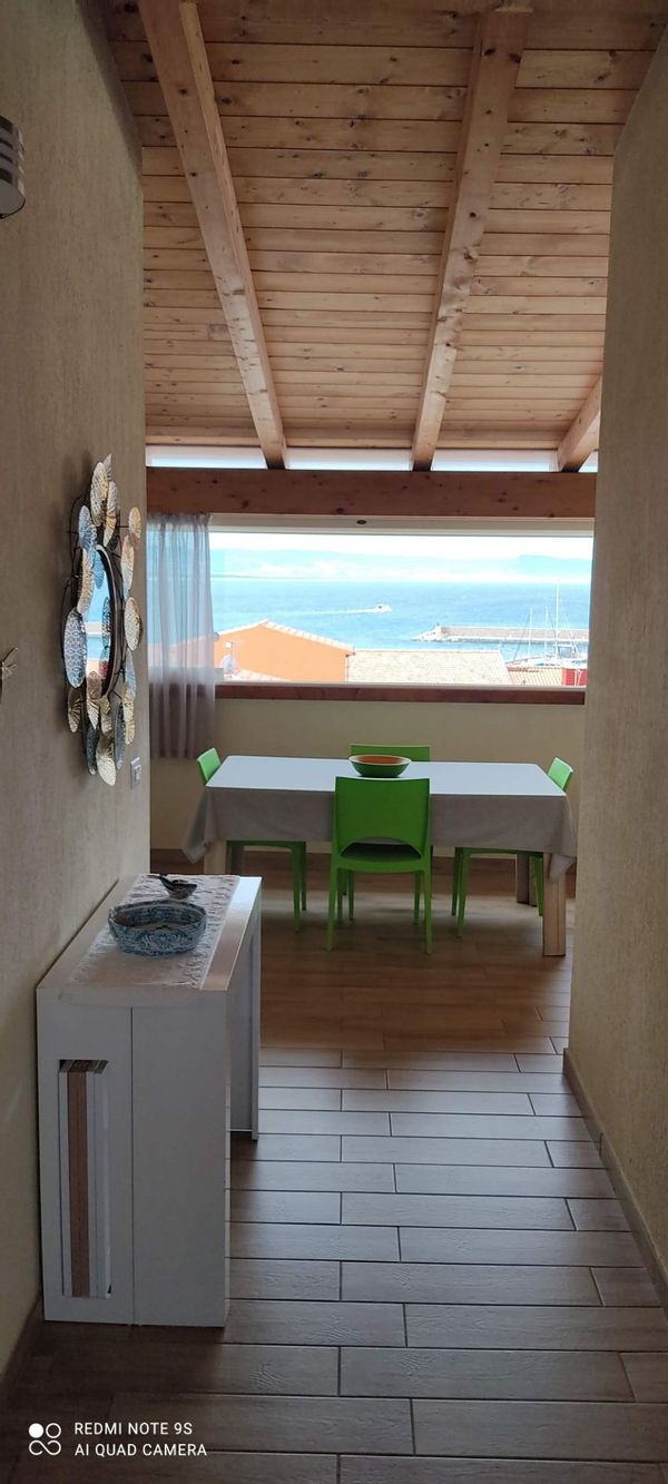 Roberta's house