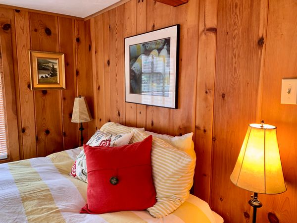 Original Neskowin Cottage (three night minimum)