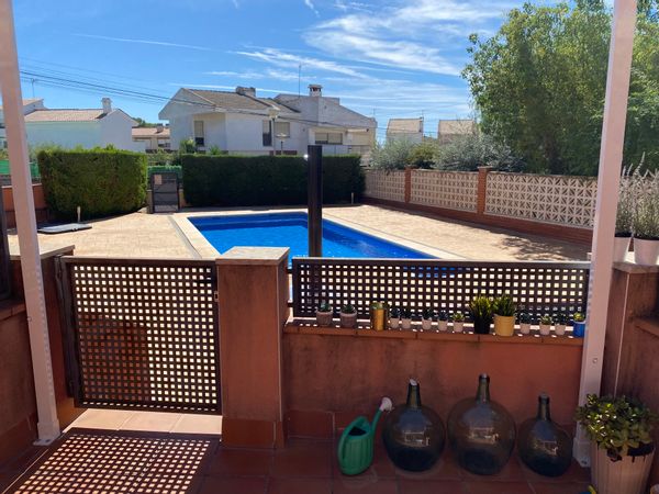 Sonia&Isma's house in Altafulla (1h from Barcelona and 15 min from Tarragona/Reus)