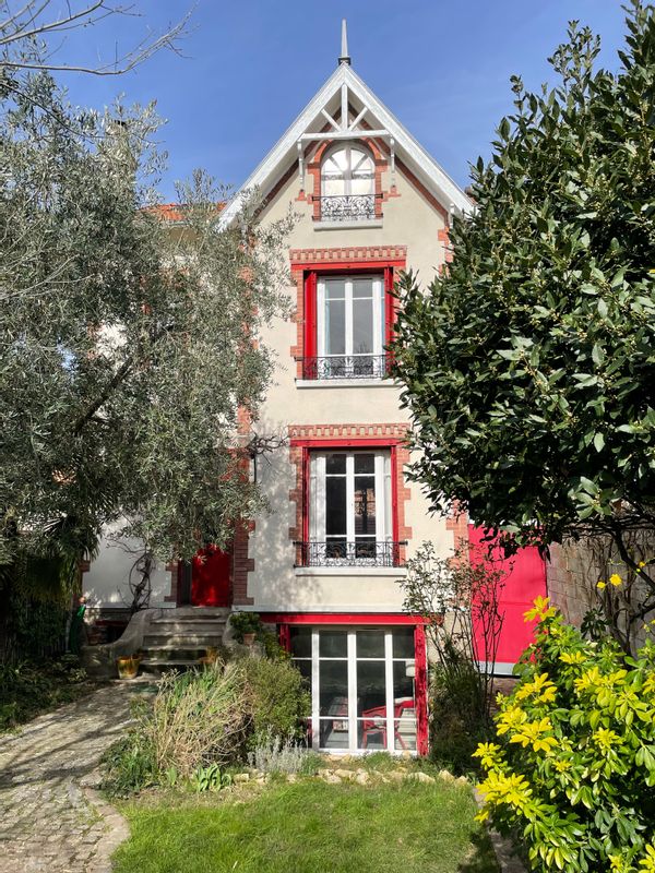 Bertrand's house