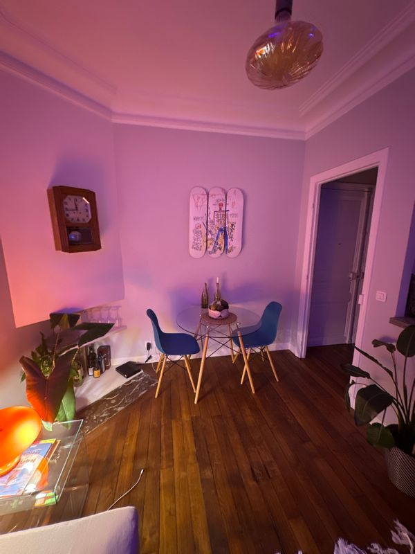 Caroline's house