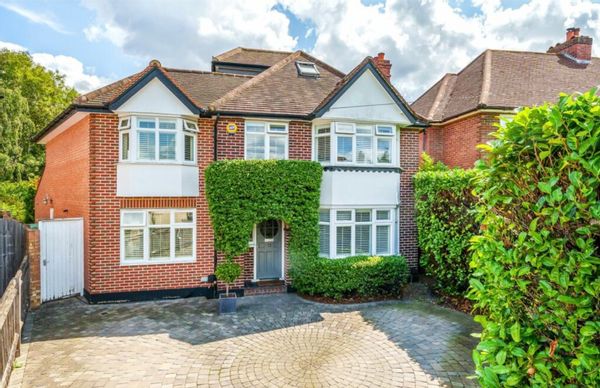 Casa em Thames Ditton