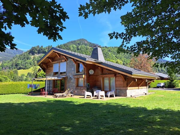 Home in Praz-Sur-Arly