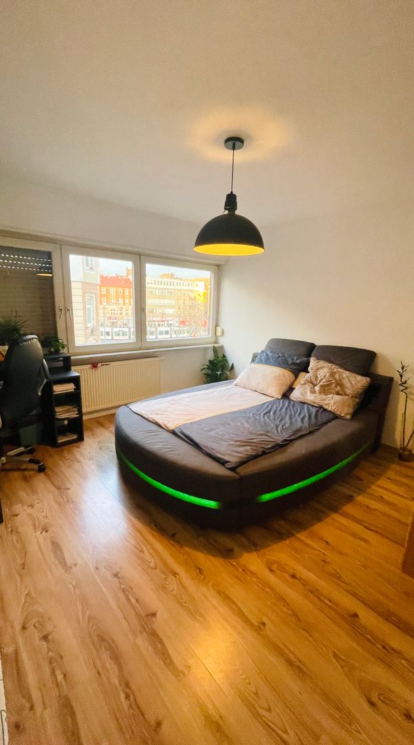 Spacious Riverside Retreat in Central Mannheim – Comfort & Convenience