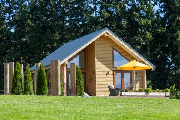 Duncan and Sheena's guest lodge