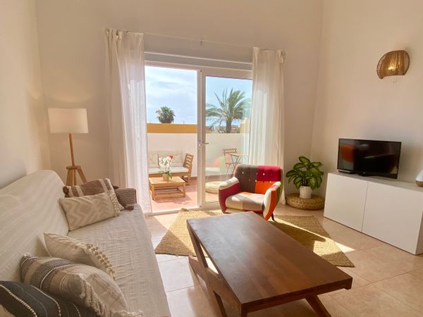 Bright and Cozy Apartment in Corralejo with Desert Views