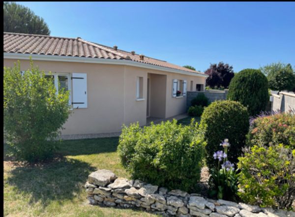 La chambre privée de Sabine : calme et sérénité