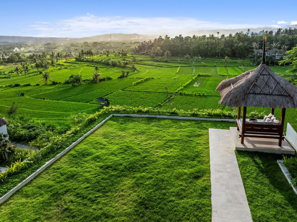Executive Private Villa
