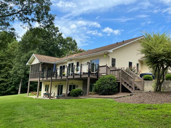 Lake House, Smith Mountain Lake, Virginia
