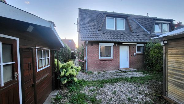 Spacious house next to Hamburg