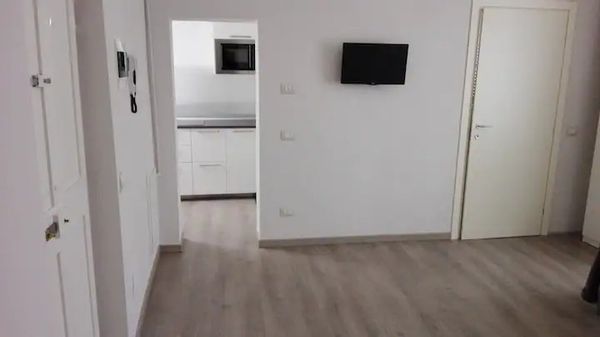vanessa's house