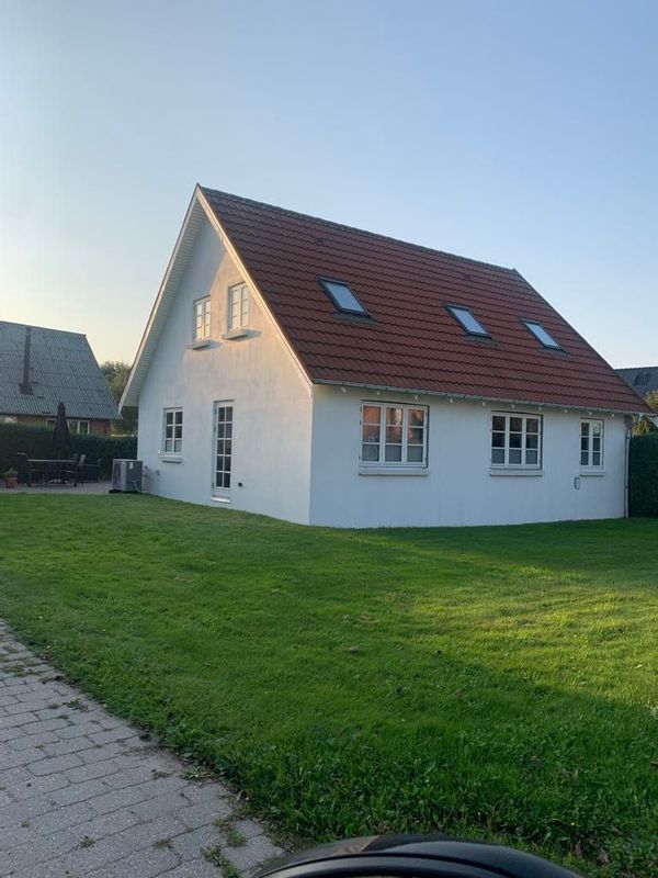 Thomas's house