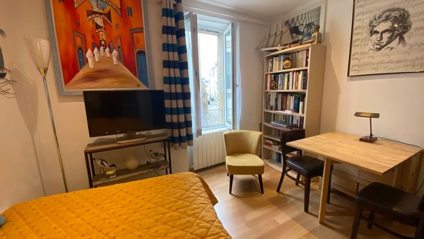 Jean Yves's house