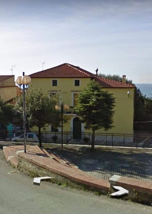 Laura's house