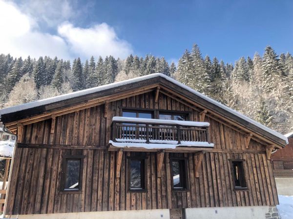 Beautiful French Alps apartment. Morzine Perfect for interseason hiking and biking Apt A
