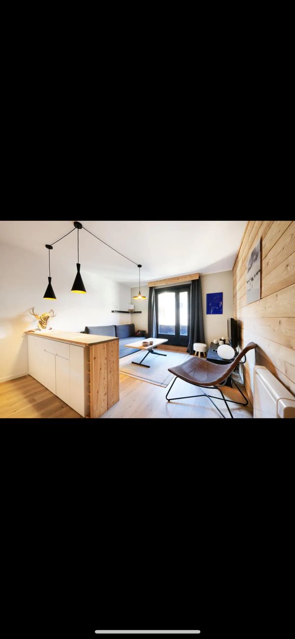 Laure's house