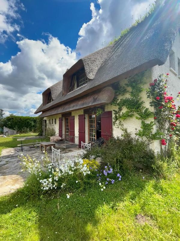 Chaumière normande à 1h15 de Paris!