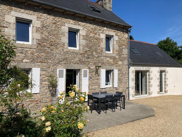 Notre maison (Sarah, Fred, Lily, Maria et Jonas)