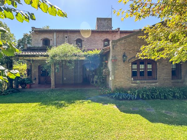 Jorge's house