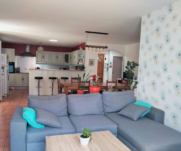 Arnaud & Estelles hus