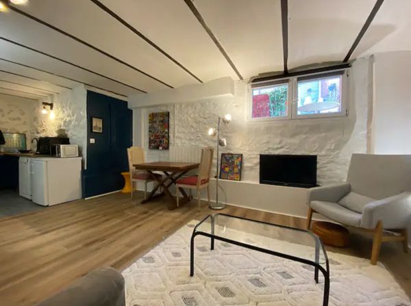 Adel's house