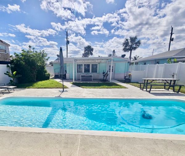 Beach house with private pool and garden!