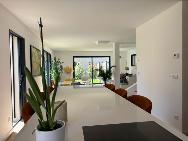 Elodie's house