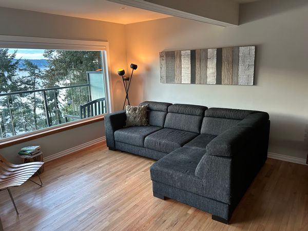 West Coast Oceanfront Oasis