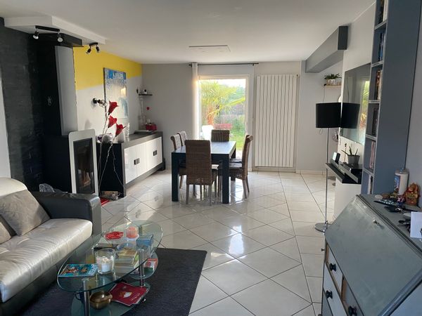 Laure's house