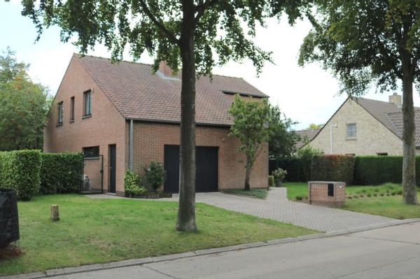 Lien's house