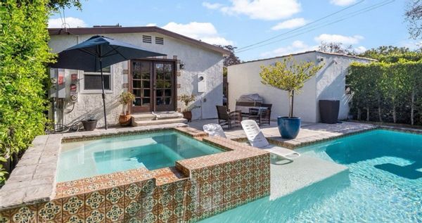 Hollywood Bungalow with Gorgeous Private Pool
