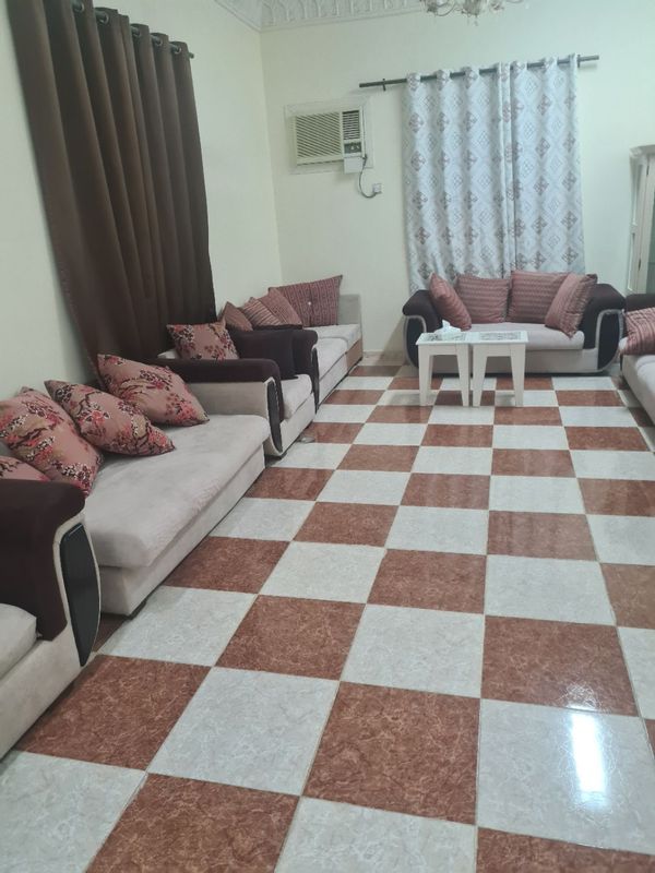 Dr Naheed,s apartment