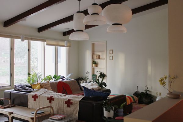 Experience a Unique Stay in Our Custom-Built Designer Home - Close to All Colleges