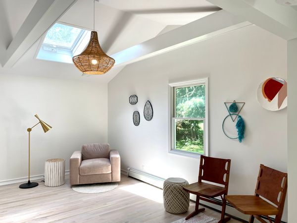 North Fork, NY Beach house & Country House Renovated with Pool - Minutes from beach and farms