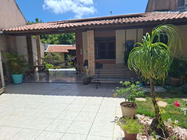 Suyane's house