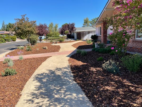 Easy living, spacious family home on golf course in Central Coast wine country neighborhood.