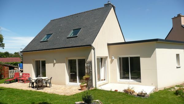 La chambre privée de Gérald  dans la presqu'ile de Plougastel-Daoulas et la ville de Brest