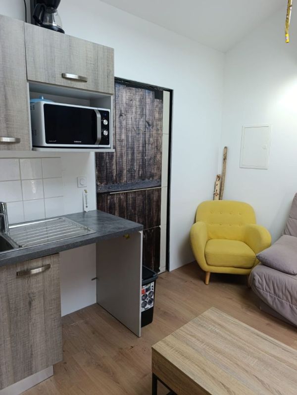 Loft  1 à 5 couchages à Larringes. 10 min d'Evian et de Bernex 20 min de Thonon et 35 de Châtel