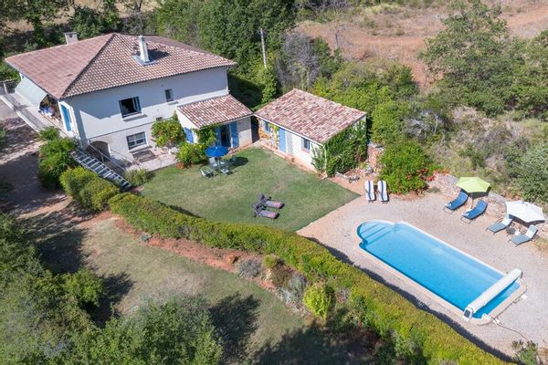 Stella's house